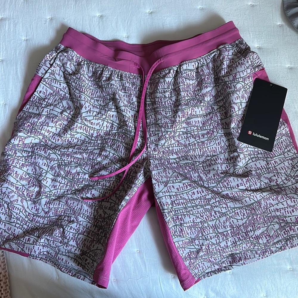 Lululemon men’s eight inch swim shorts